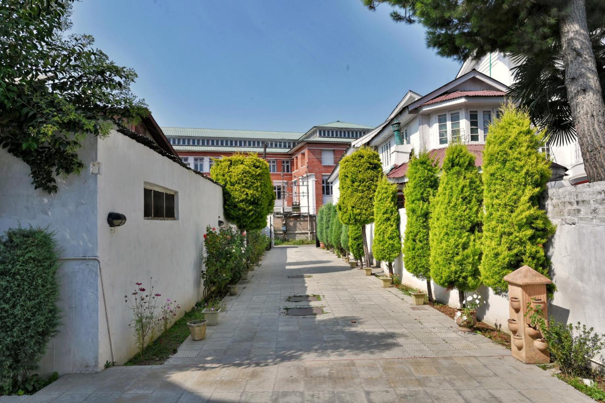 The Goodfind Residency *