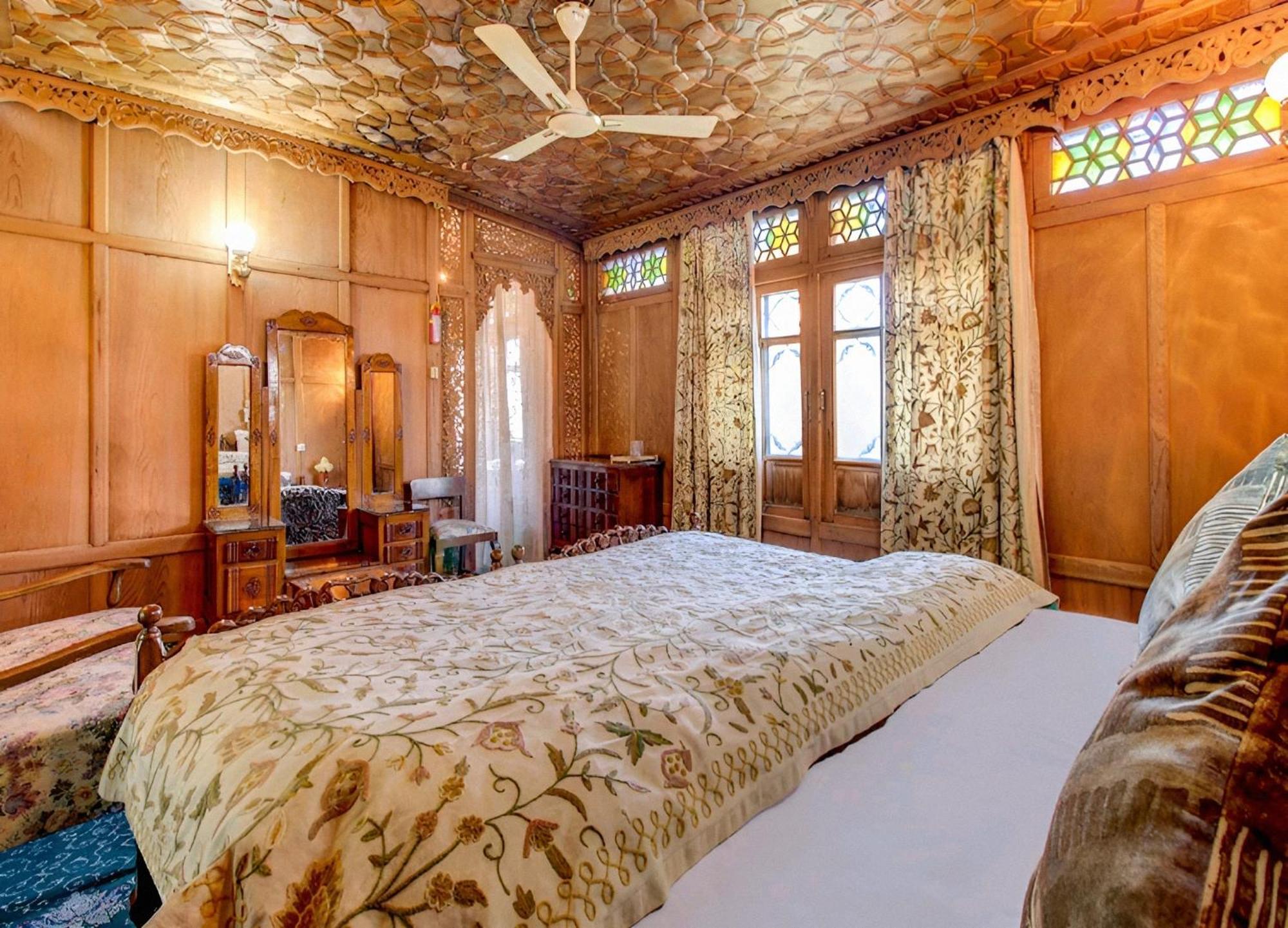 The Hareem Group Of Houseboats 4* Srinagar (Jammu and Kashmir)
