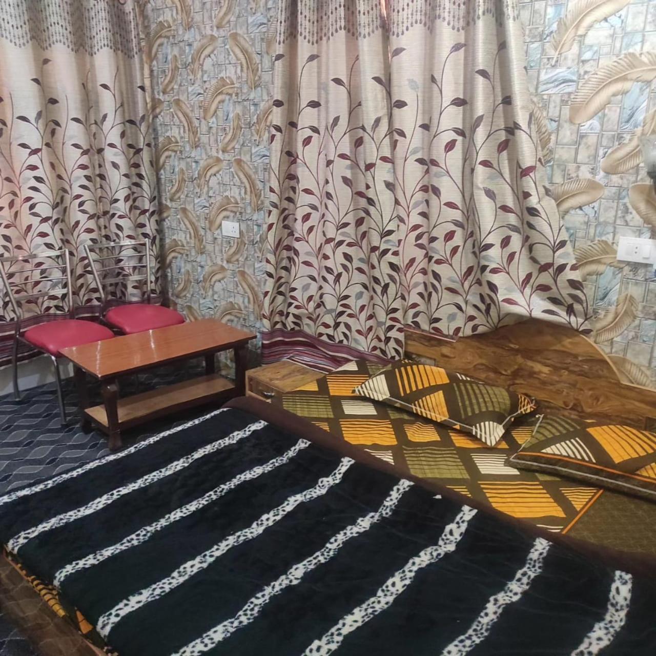 Guest house Dal Point View *