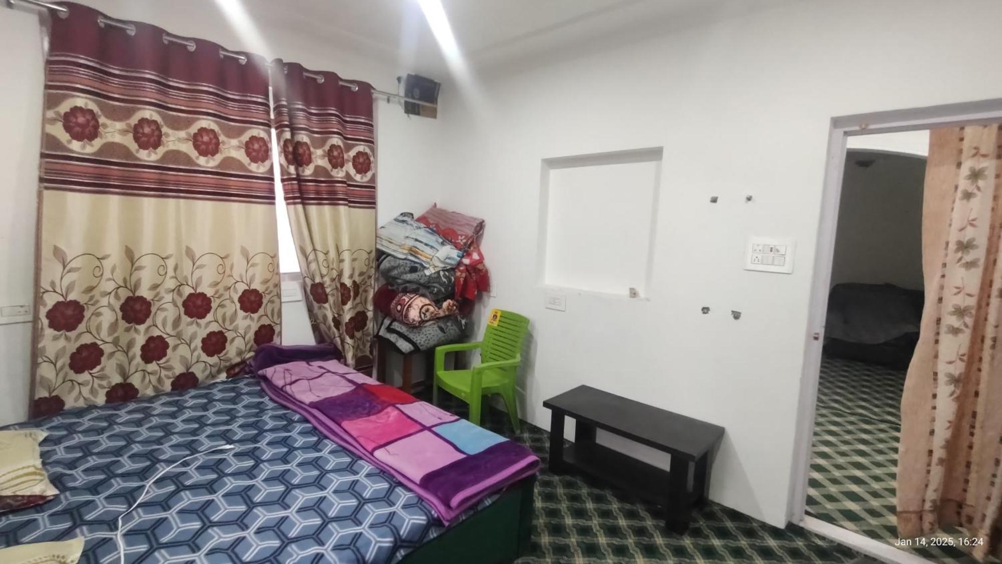 Apartment Gulzar 6bhk