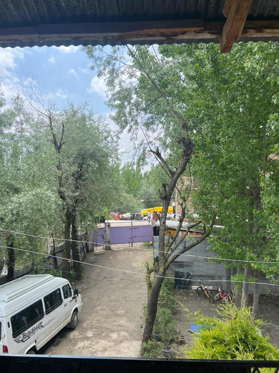 Crown Palace Apartment Srinagar (Jammu and Kashmir)