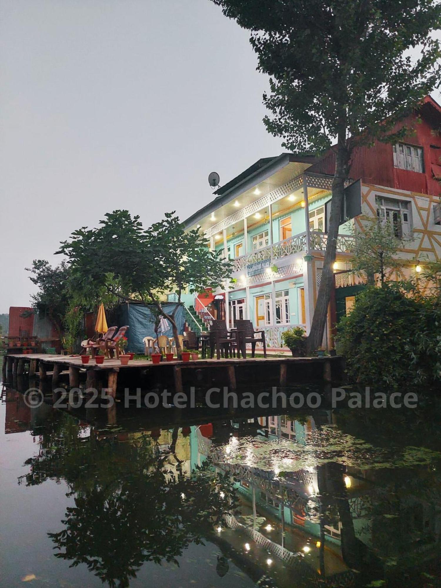 Chachoo Palace Srinagar (Jammu and Kashmir)