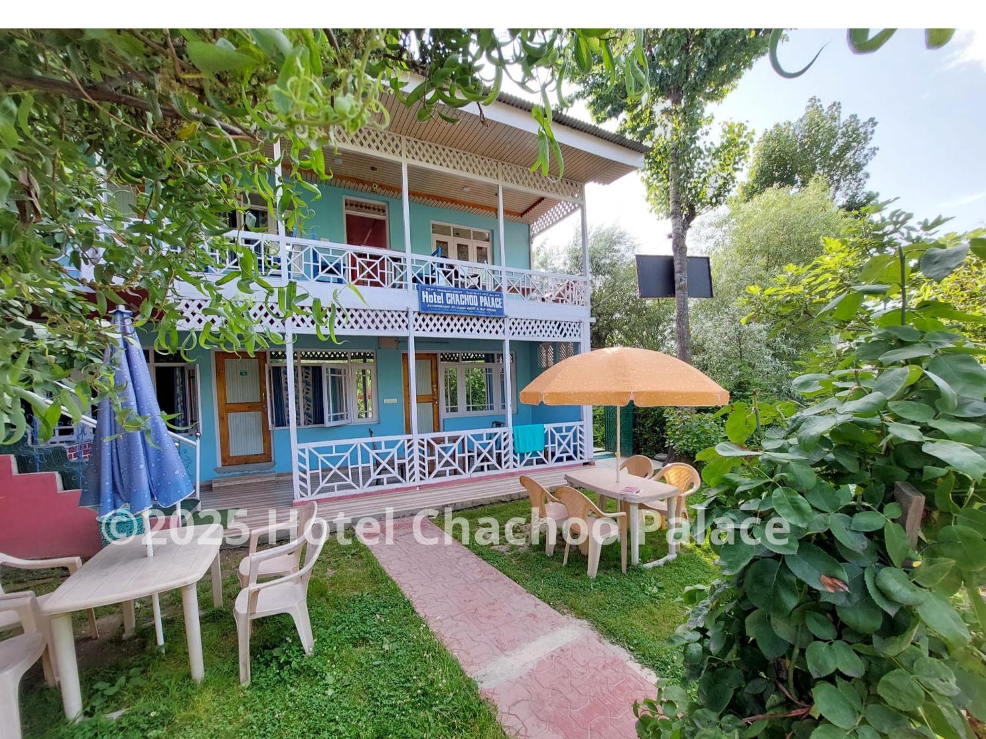 Chachoo Palace Srinagar (Jammu and Kashmir)