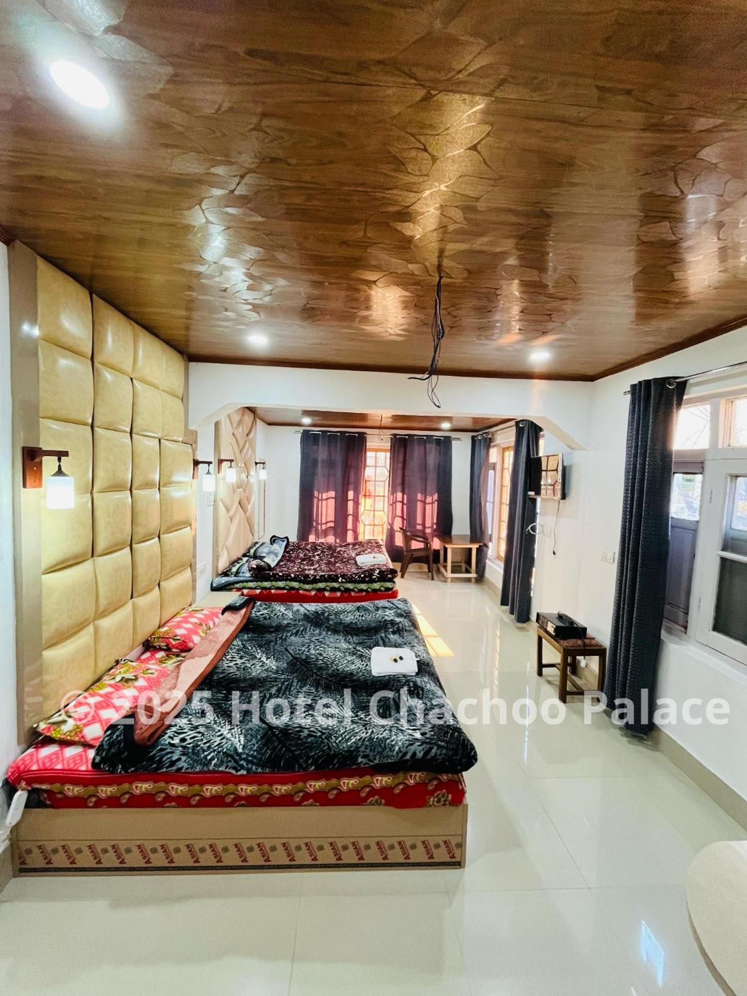 Chachoo Palace Hotel Srinagar (Jammu and Kashmir)