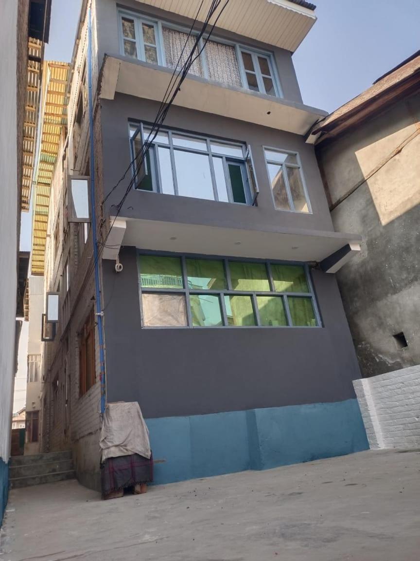 Dreamscape Apartment