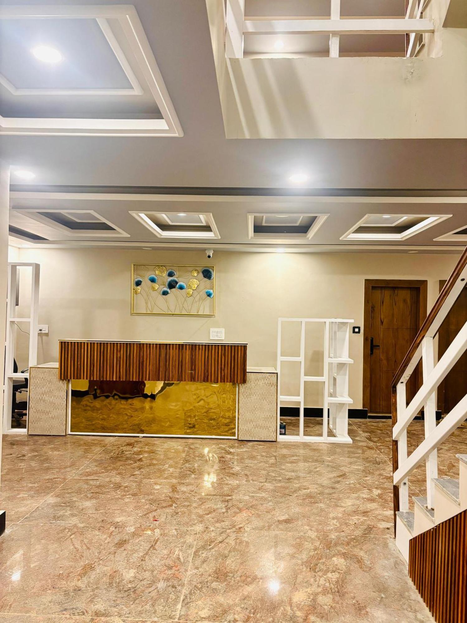 Shahi Group Of Pahalgam