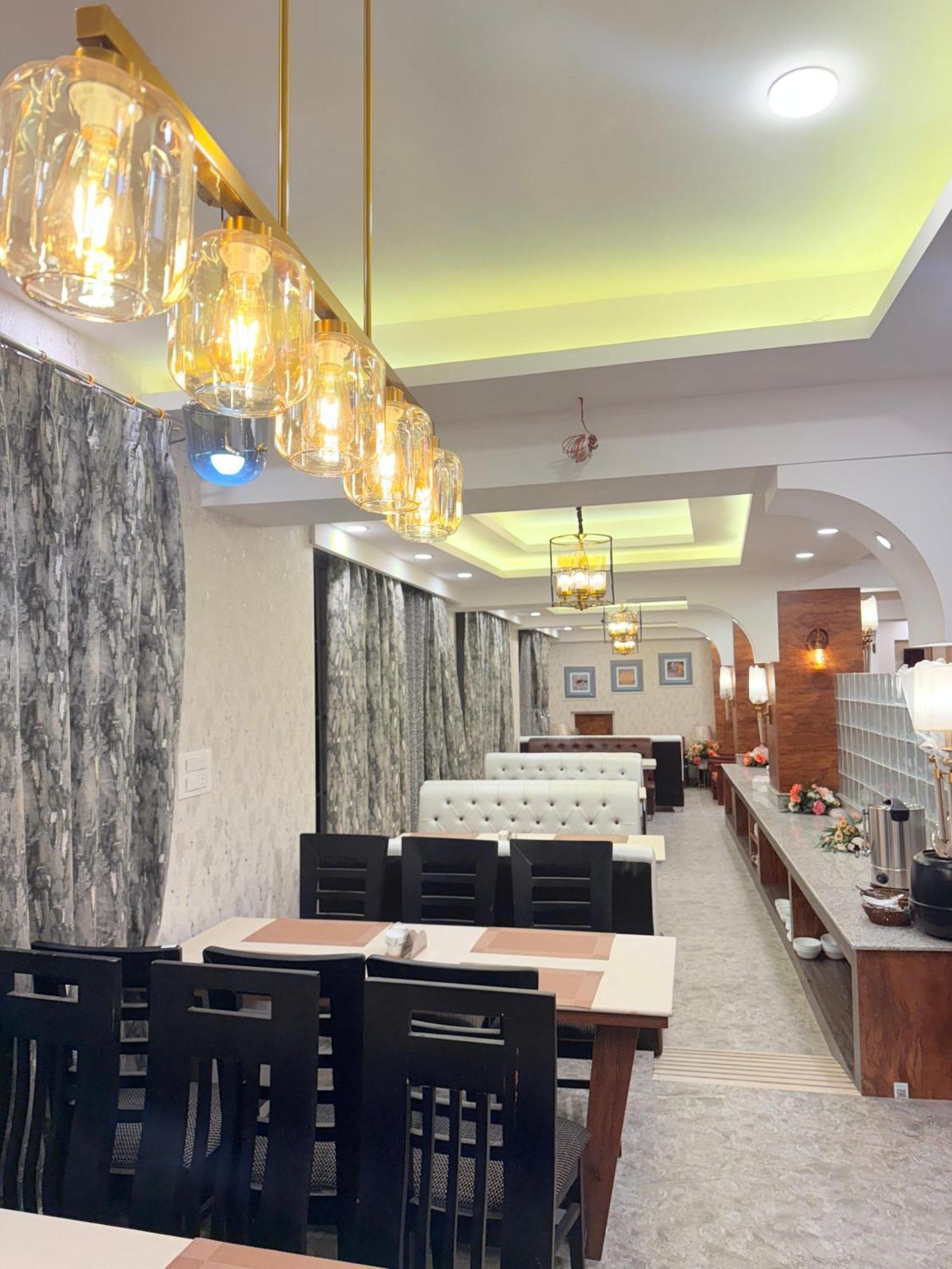 Hotel Skyridges 3*