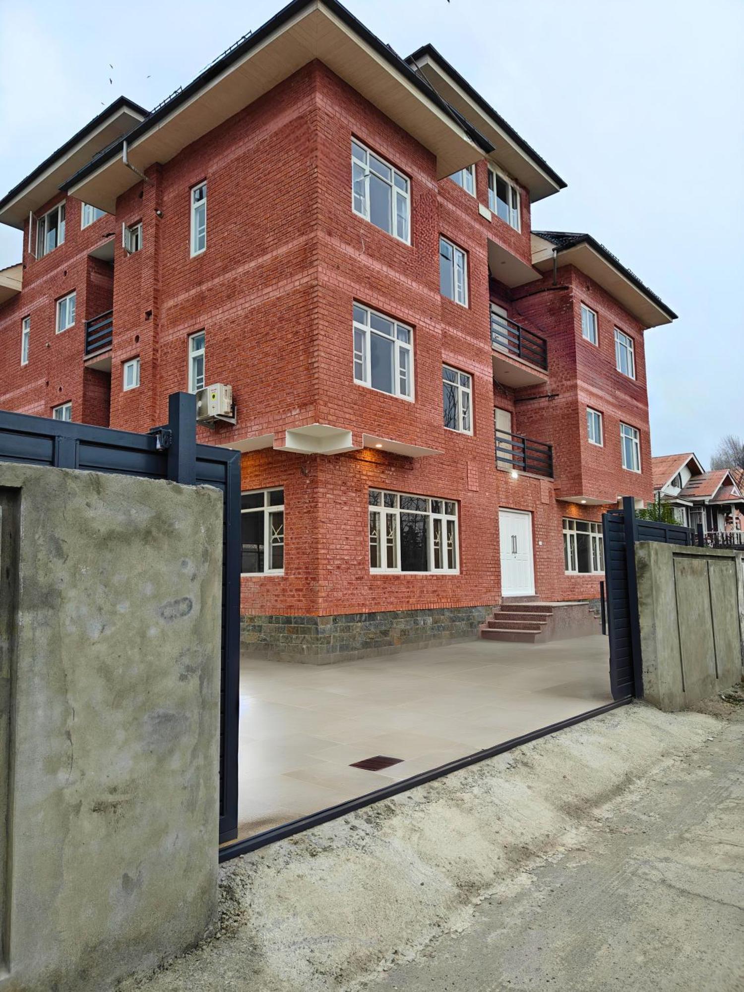 Apartment Maskan By Rafiqi Estates