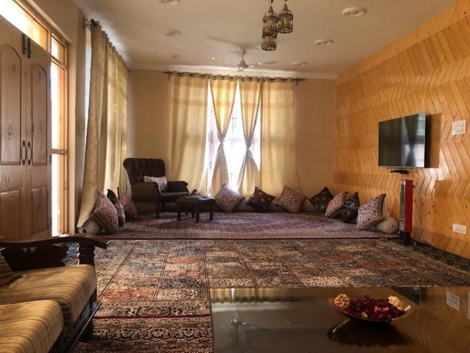 Heeven Villa Srinagar (Jammu and Kashmir)