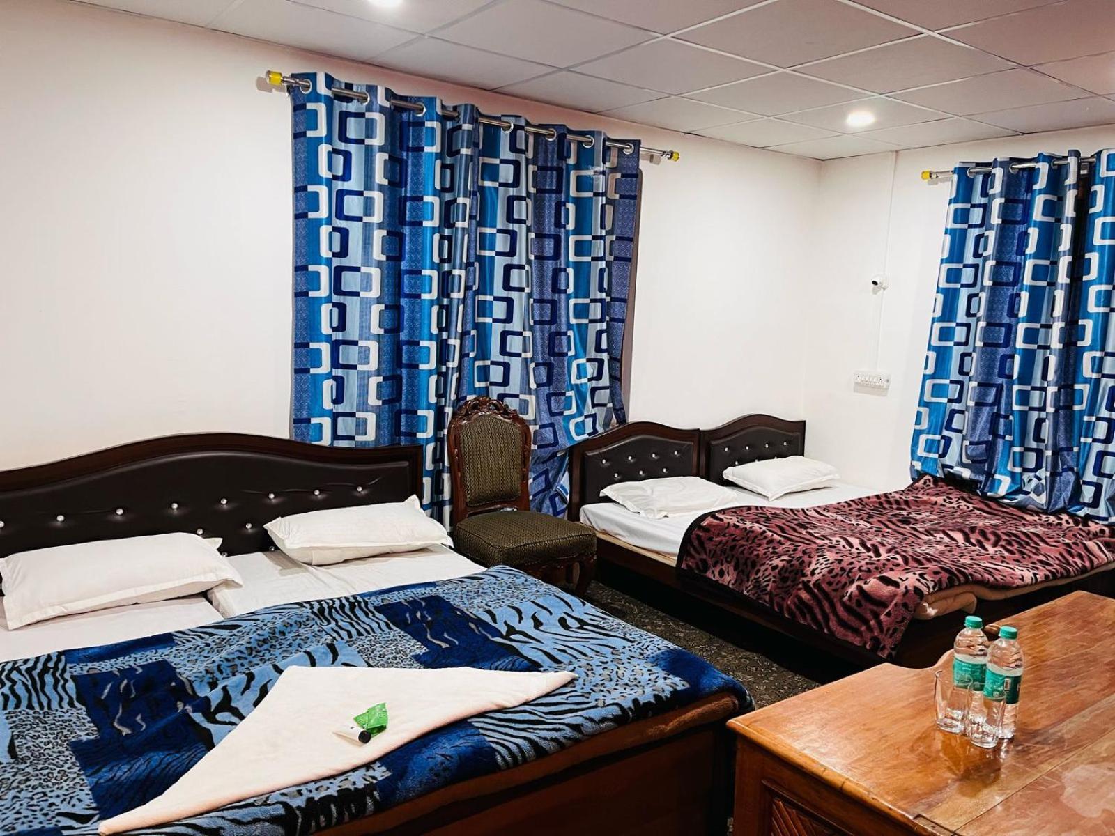 Mawra Guest house *