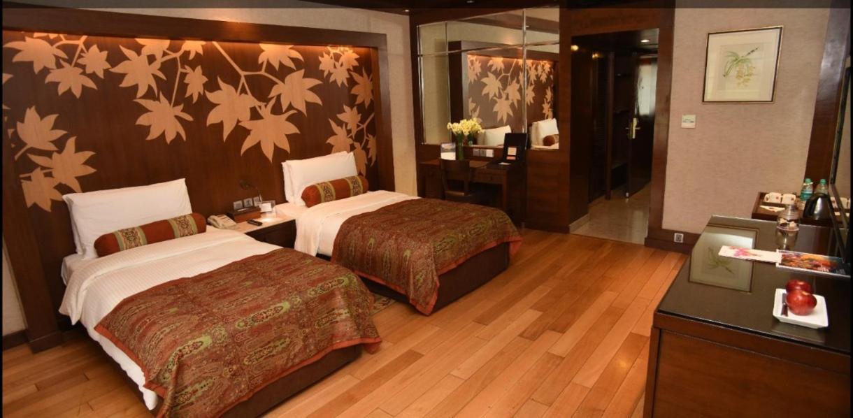 The Lalit Grand Palace Hotel Srinagar (Jammu and Kashmir)