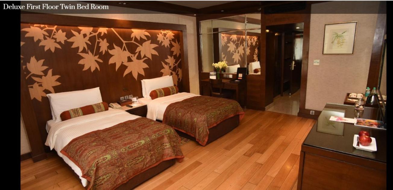 Hotel The Lalit Grand Palace Srinagar (Jammu and Kashmir)