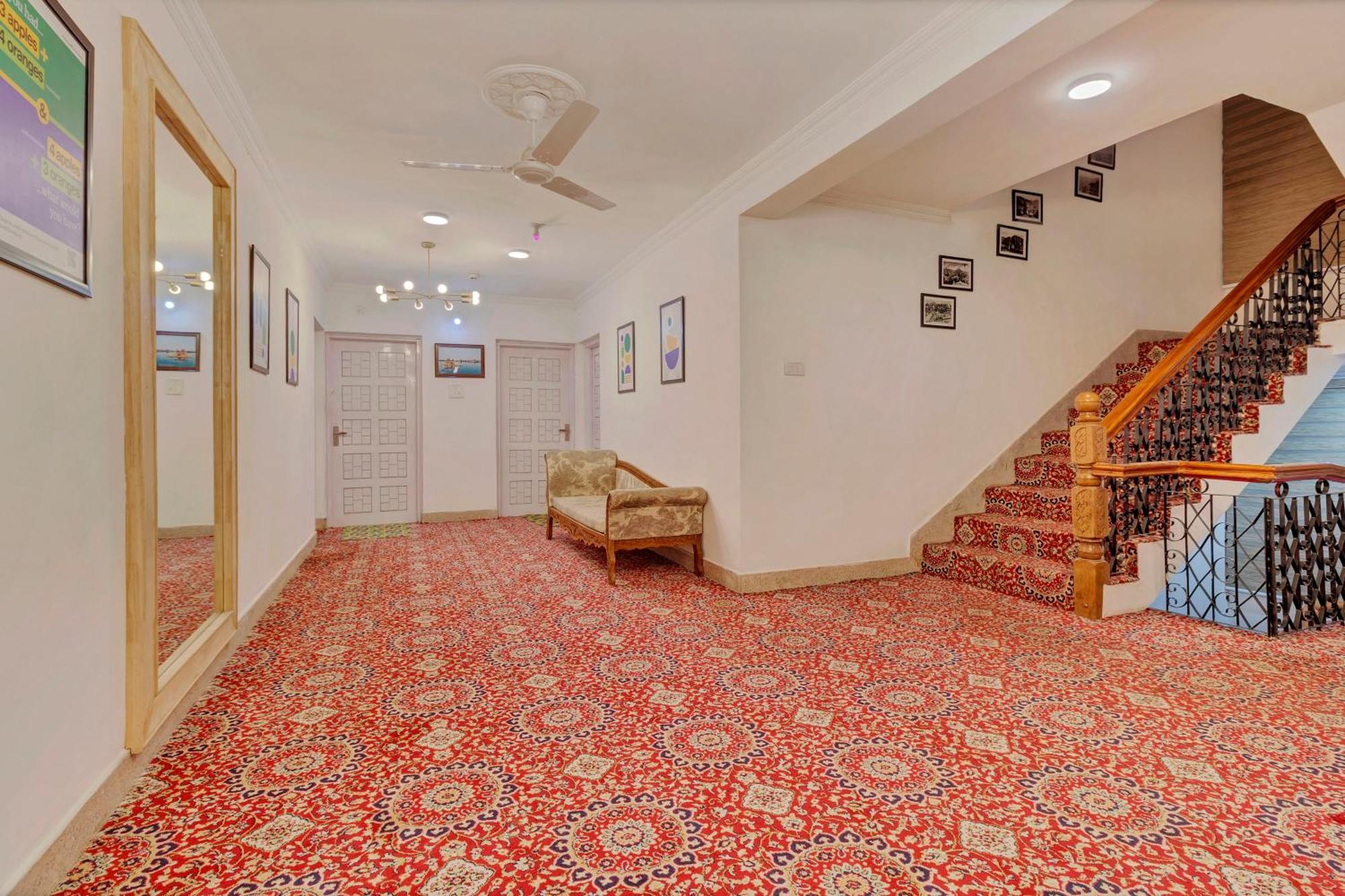 Treebo Vitasta Villa, 3* Srinagar (Jammu and Kashmir)