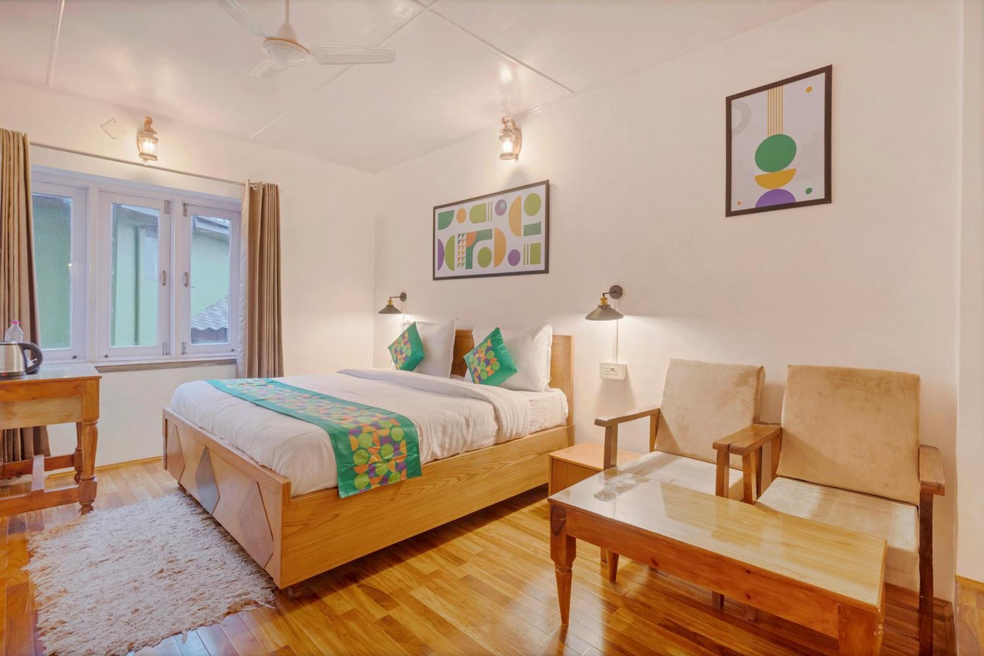 Treebo Vitasta Villa, Hotel 3*