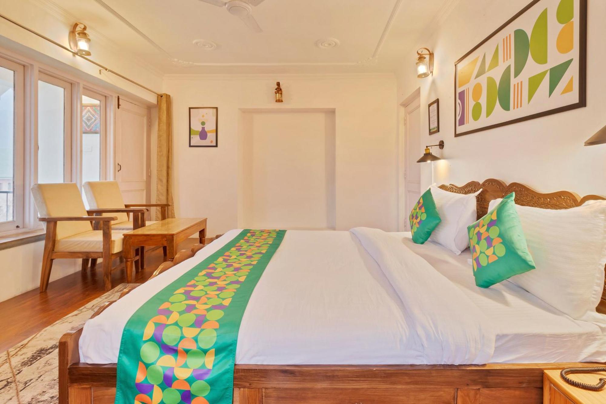 Hotel Treebo Vitasta Villa, 3*