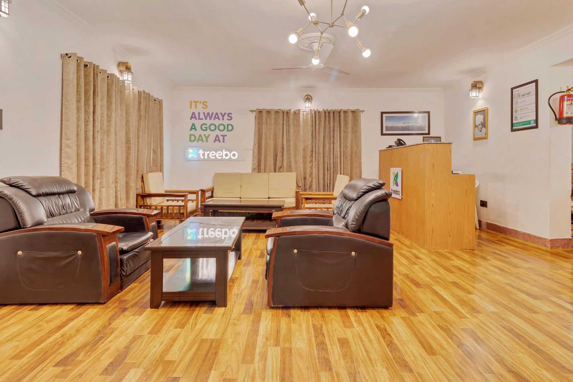 Treebo Vitasta Villa, 3* Srinagar (Jammu and Kashmir)