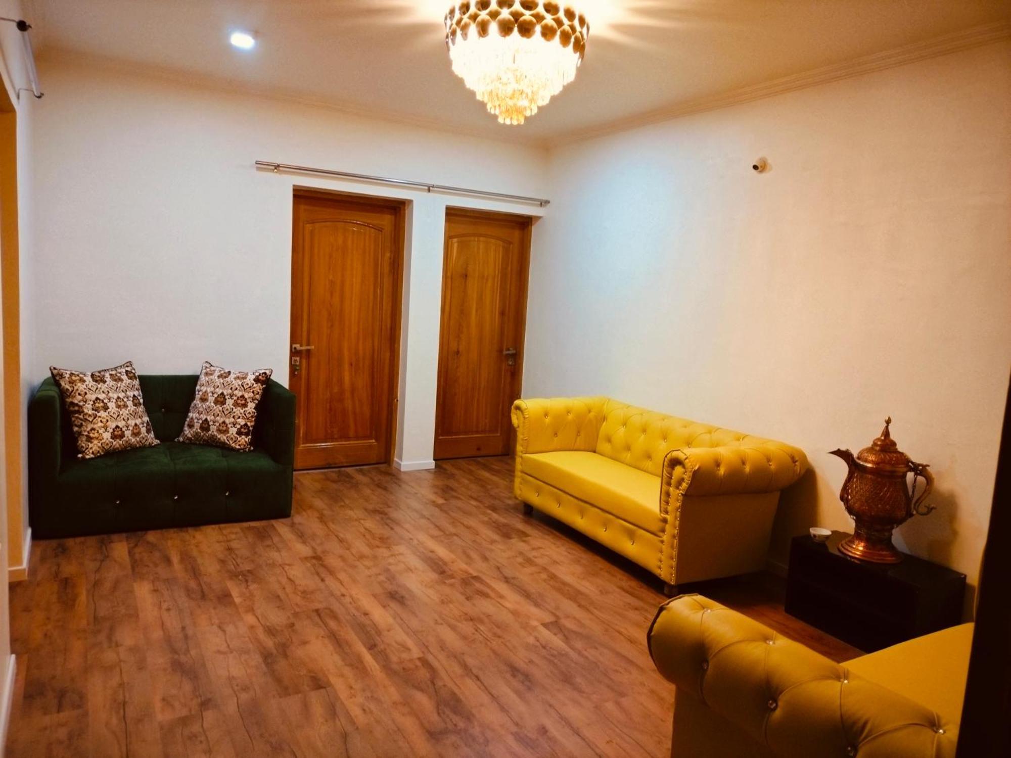 Beverly Appartments Srinagar (Jammu and Kashmir)