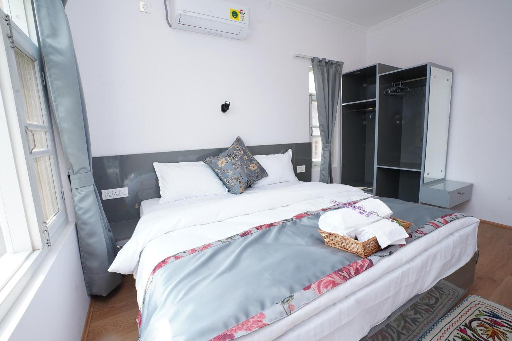 Apartment Maskan By Rafiqi Estates *