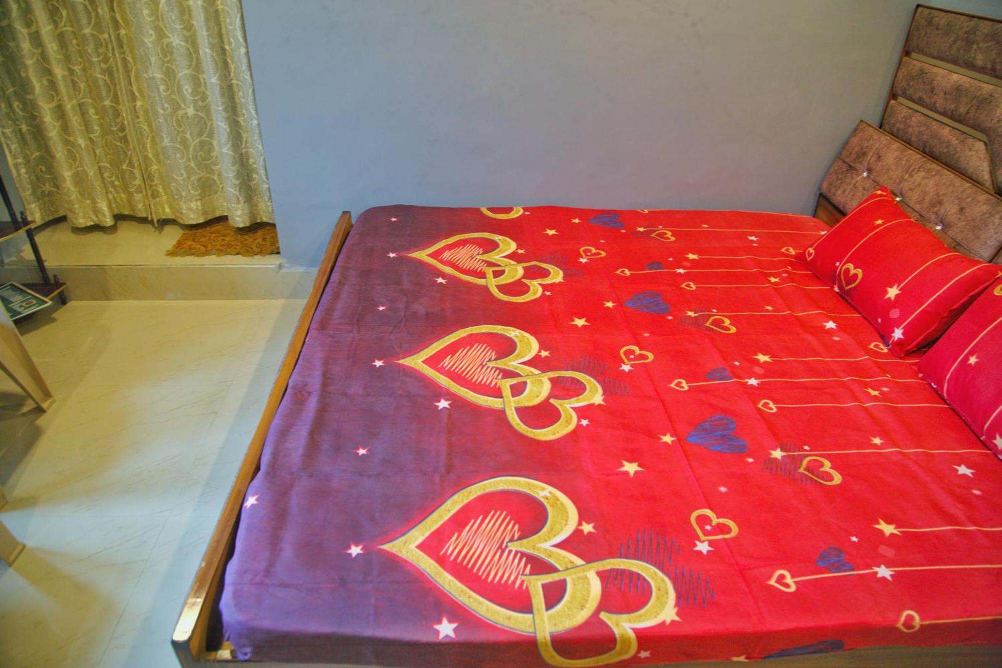 Rustic Retreat Deluxe Mountain View Homestay *