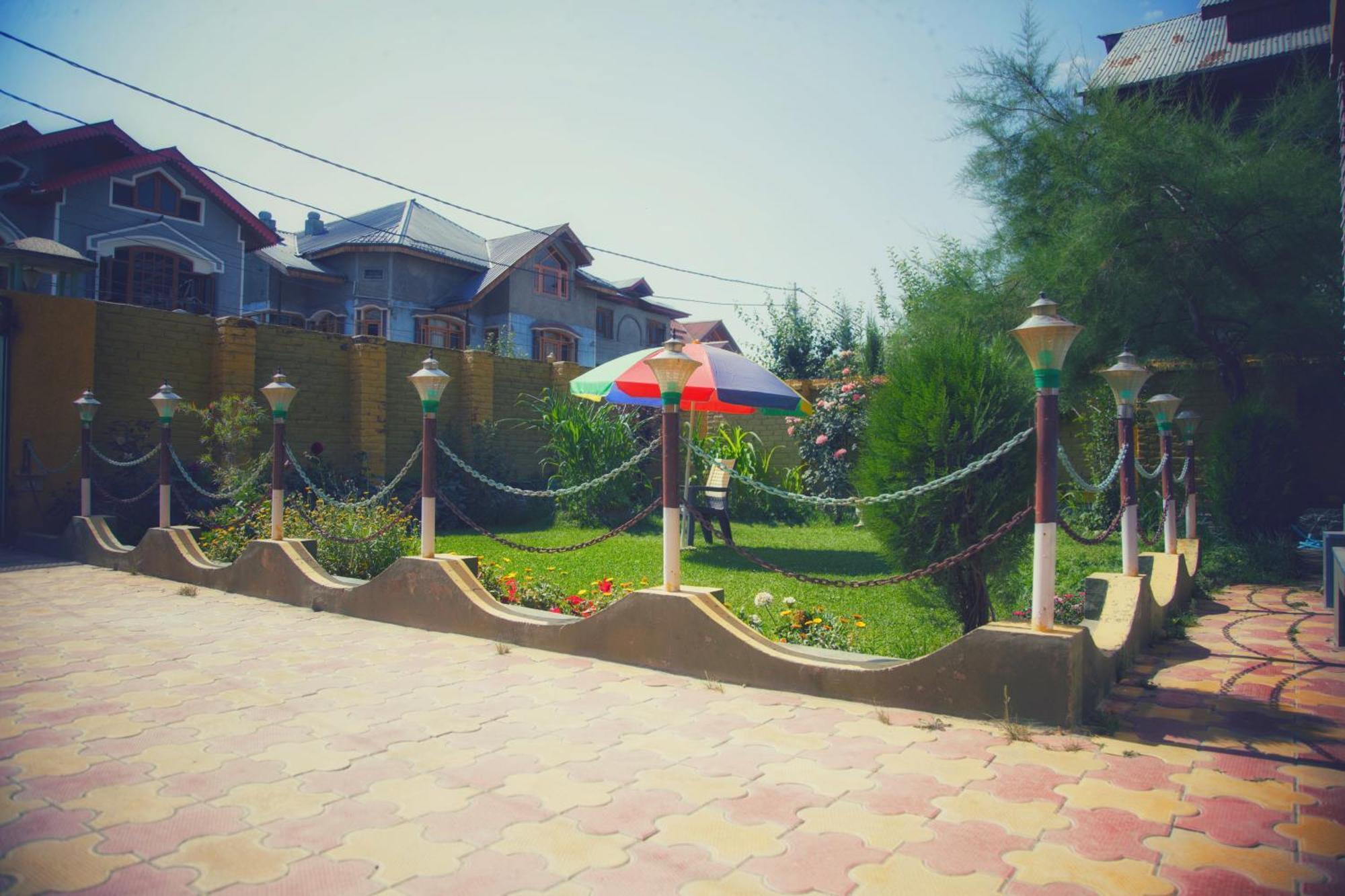 Homestay Rustic Retreat Deluxe Mountain View *