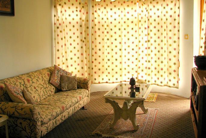 Hillscape Guest house Srinagar (Jammu and Kashmir)