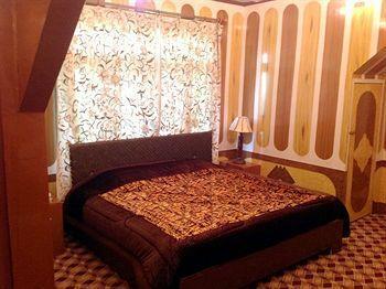 Dal View Hotel