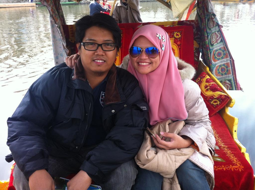 Botel Houseboat Holiday *