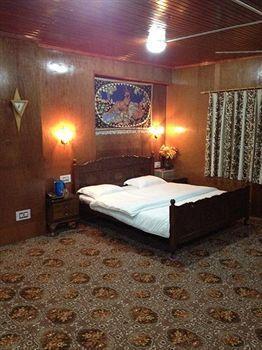 Walisons Srinagar (Jammu and Kashmir)