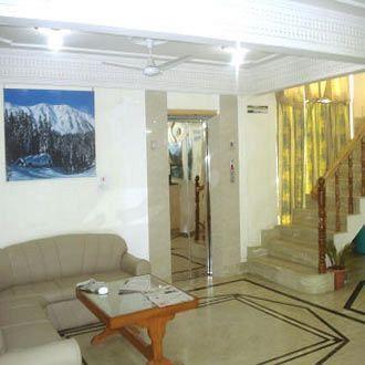 Hotel Oyo 4694 Plaza 3*