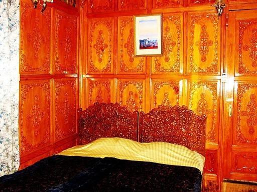 Savoy Group Of House Boats Srinagar (Jammu and Kashmir)