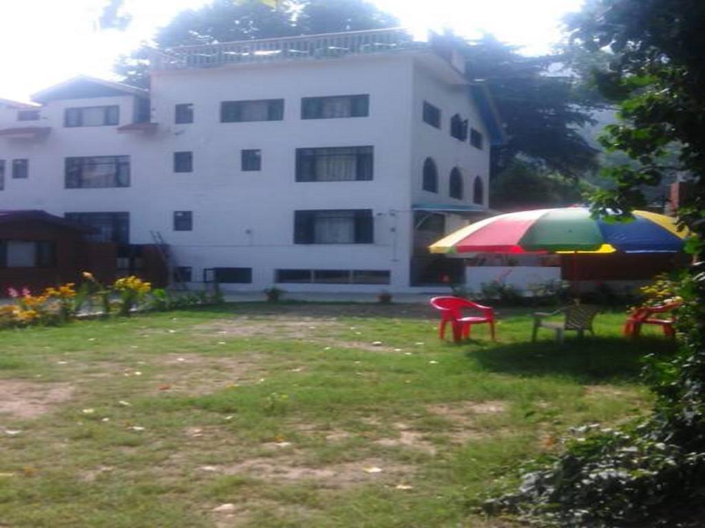 Hotel Grand Jigar Srinagar (Jammu and Kashmir)