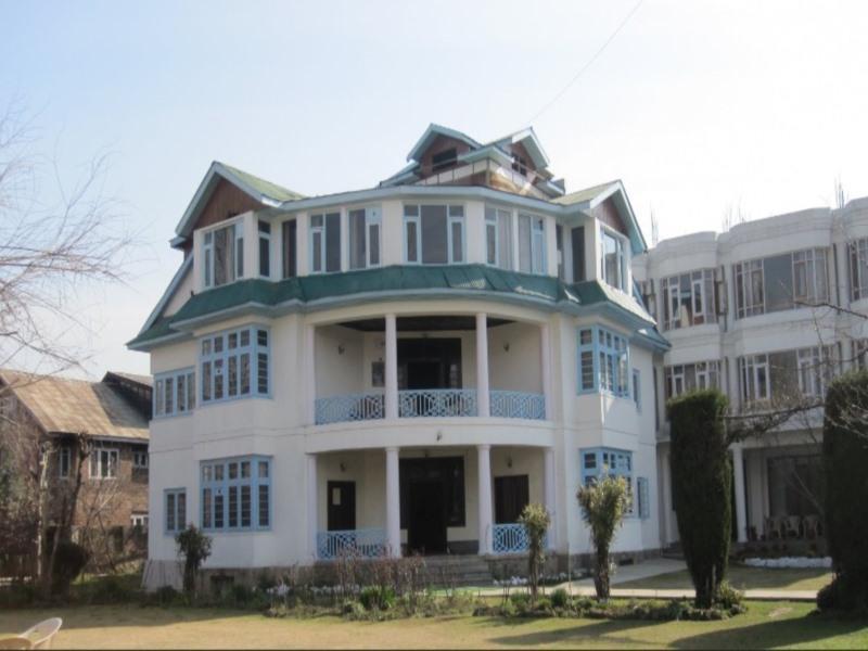 Acre 3* Srinagar (Jammu and Kashmir)