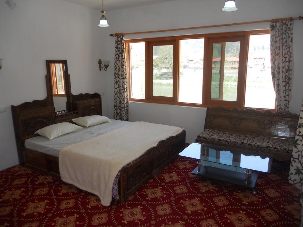 Royale Jannat Srinagar (Jammu and Kashmir)