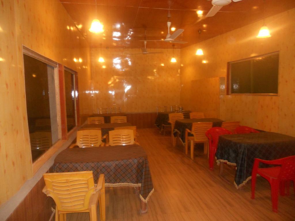 Royale Jannat Hotel Srinagar (Jammu and Kashmir)