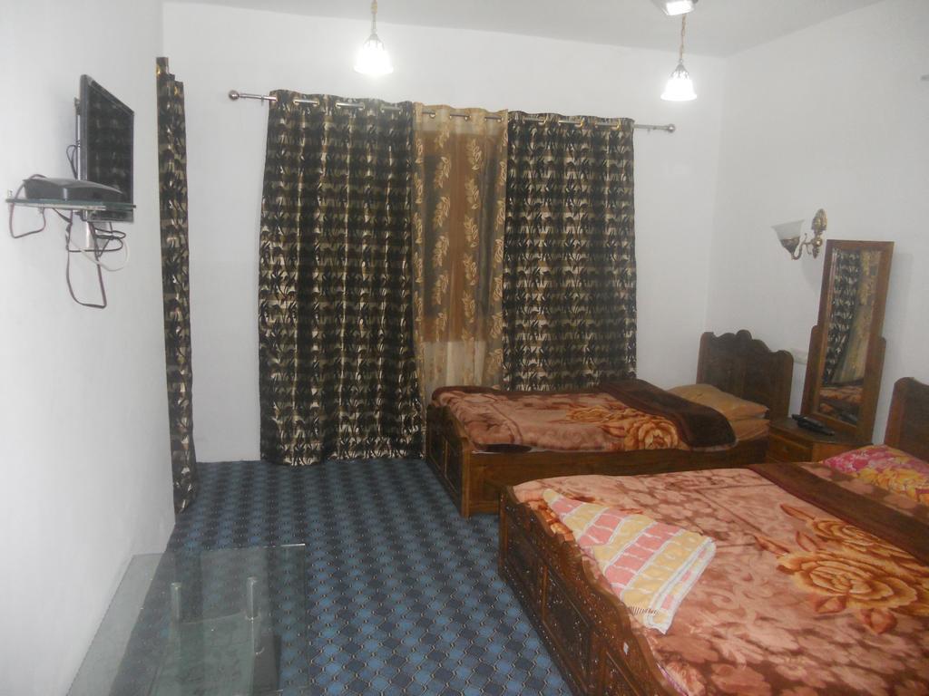 Royale Jannat Srinagar (Jammu and Kashmir)