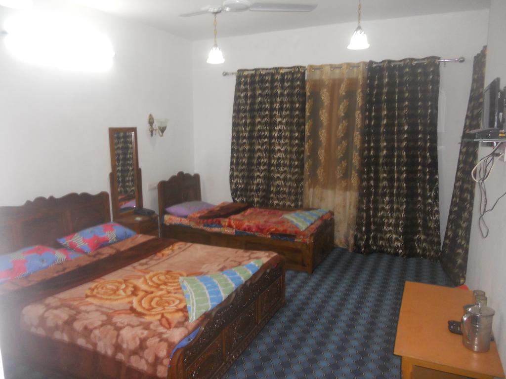 Royale Jannat Hotel