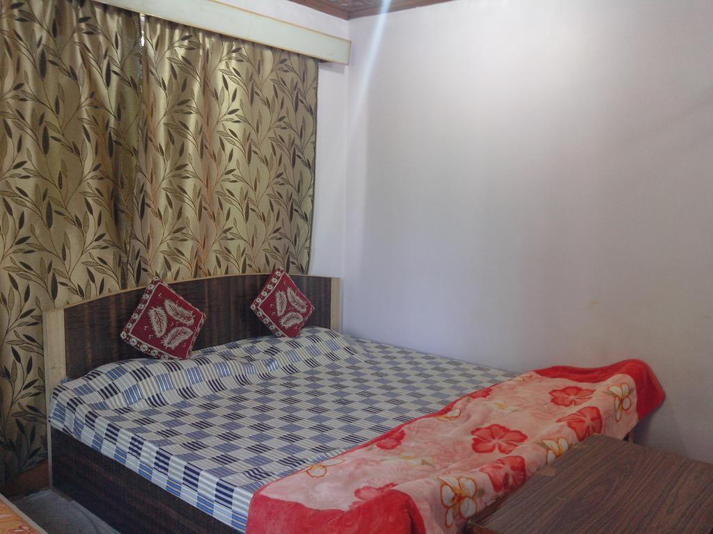 Guest house Gulab