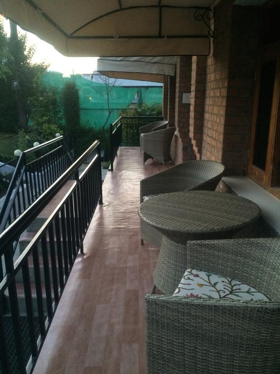 Guest house The Oasis