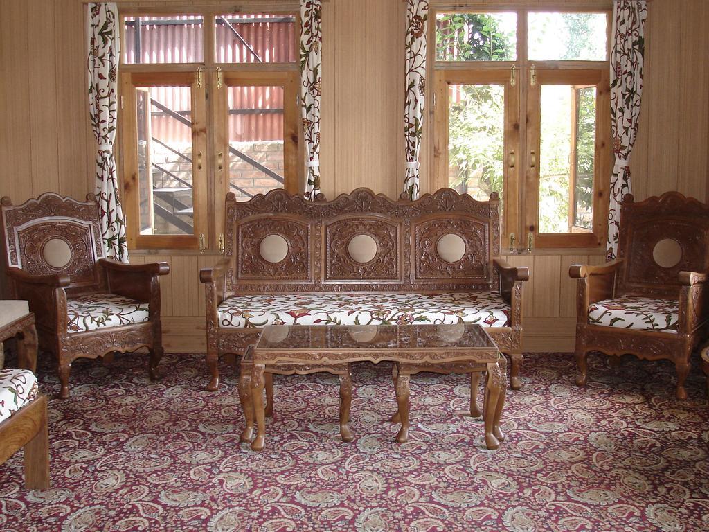 Guest house The Oasis 3*