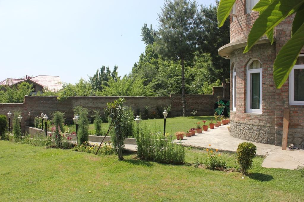 Inn Greenwoods 3*