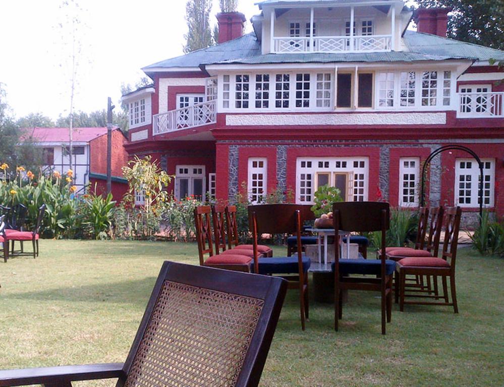 Colonel's Kashmir Srinagar (Jammu and Kashmir)