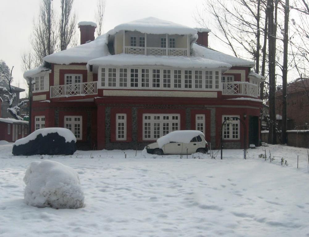 Bed & Breakfast Colonel's Kashmir 2*