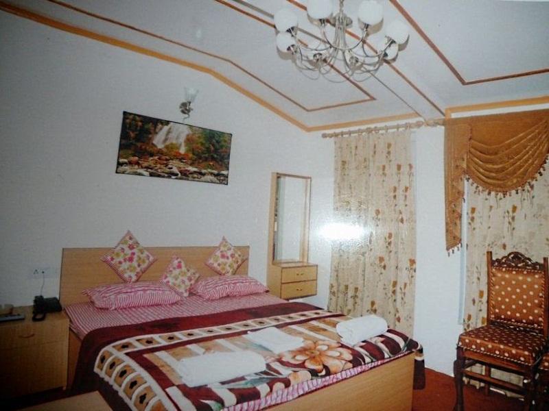 Krimzon Manor Srinagar (Jammu and Kashmir)