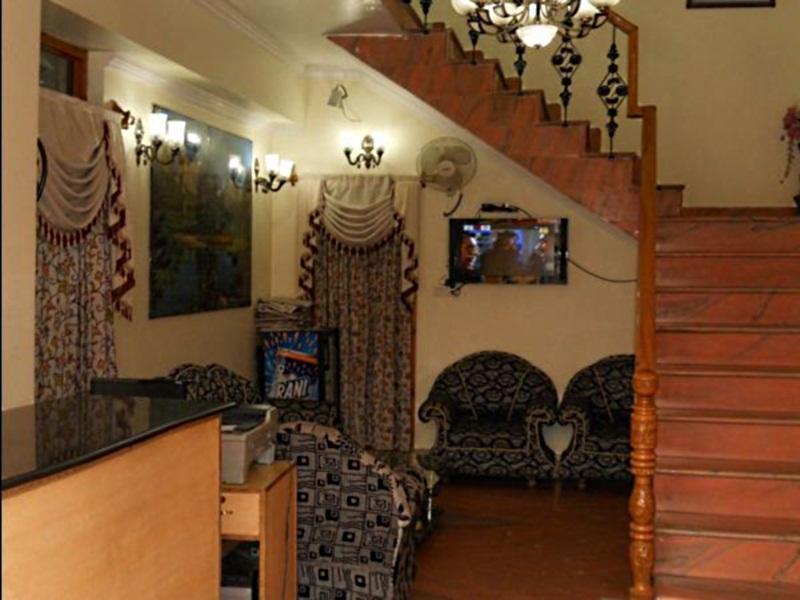 Hotel Krimzon Manor Srinagar (Jammu and Kashmir)