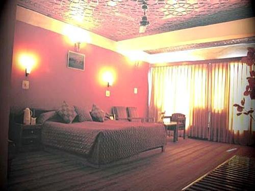 Hotel Ahdoos