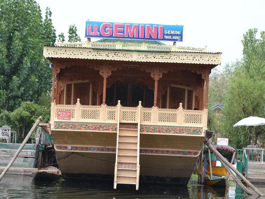 The Heritage Gemini Group Of Houseboat