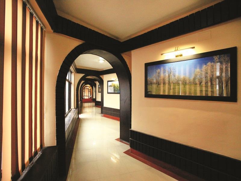 Hotel Pride Continental 3*