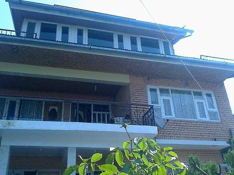 Gulab 5* Srinagar (Jammu and Kashmir)