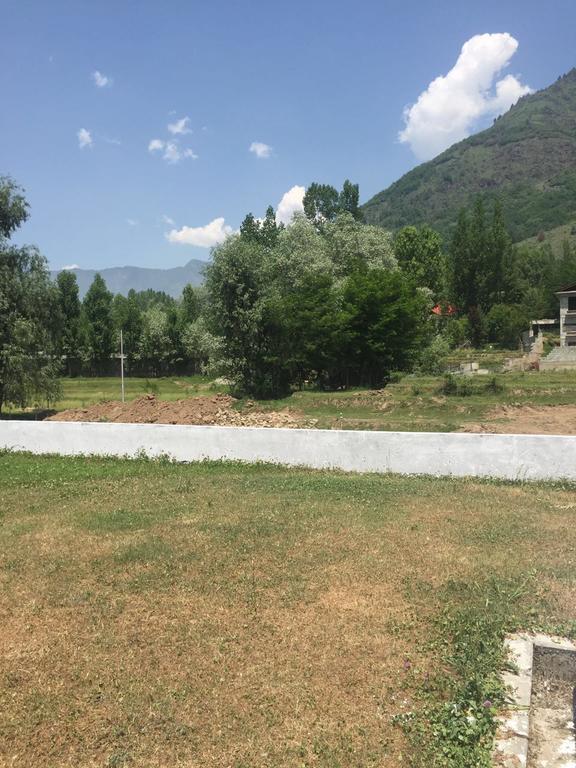 Guest house Shalimar Heights