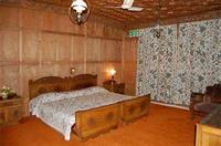 New Alexandra Houseboats Hotel